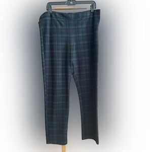 Woman’s Plaid Slacks Straight Leg Size 14